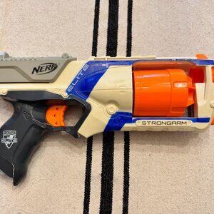 Nerf NStrike Elite Strongarm Blaster